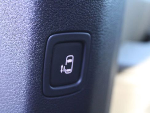 New 2026 Kia Carnival image 8