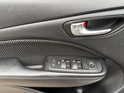 Used 2016 Dodge Dart SE w/ Convenience Group image 10