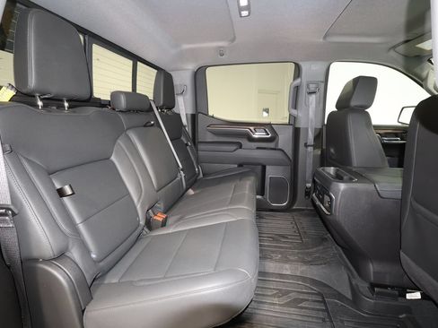 Used 2025 GMC Sierra 1500 SLT w/ SLT Premium Plus Package AWD/4WD image 27