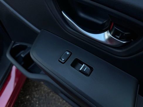 New 2025 Honda Pilot Touring image 16