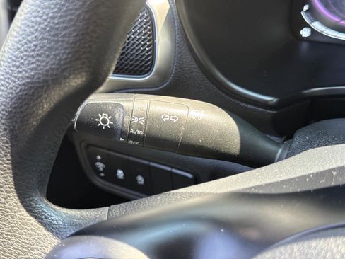 Used 2023 Kia Soul LX w/ LX Technology Package image 20