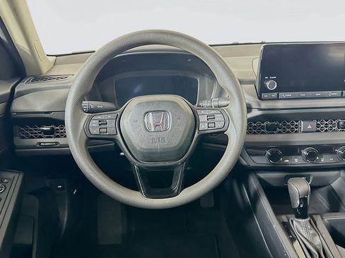 Used 2024 Honda Accord LX image 17