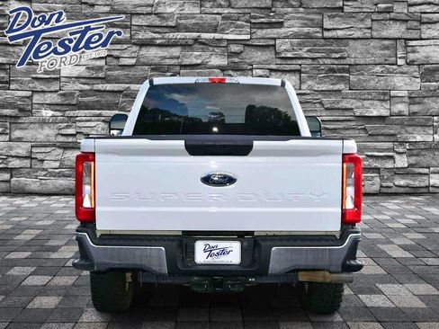 Certified 2024 Ford F250 XLT image 4
