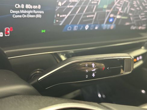 Used 2024 Cadillac Lyriq Tech RWD image 20