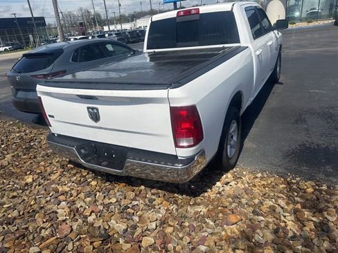 Used 2019 RAM 1500 Classic SLT image 4