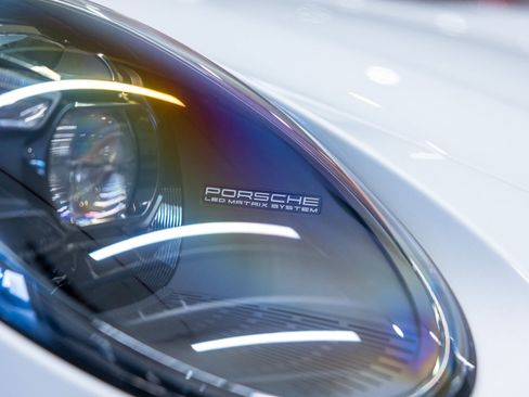 Certified 2025 Porsche 911 Turbo S image 39