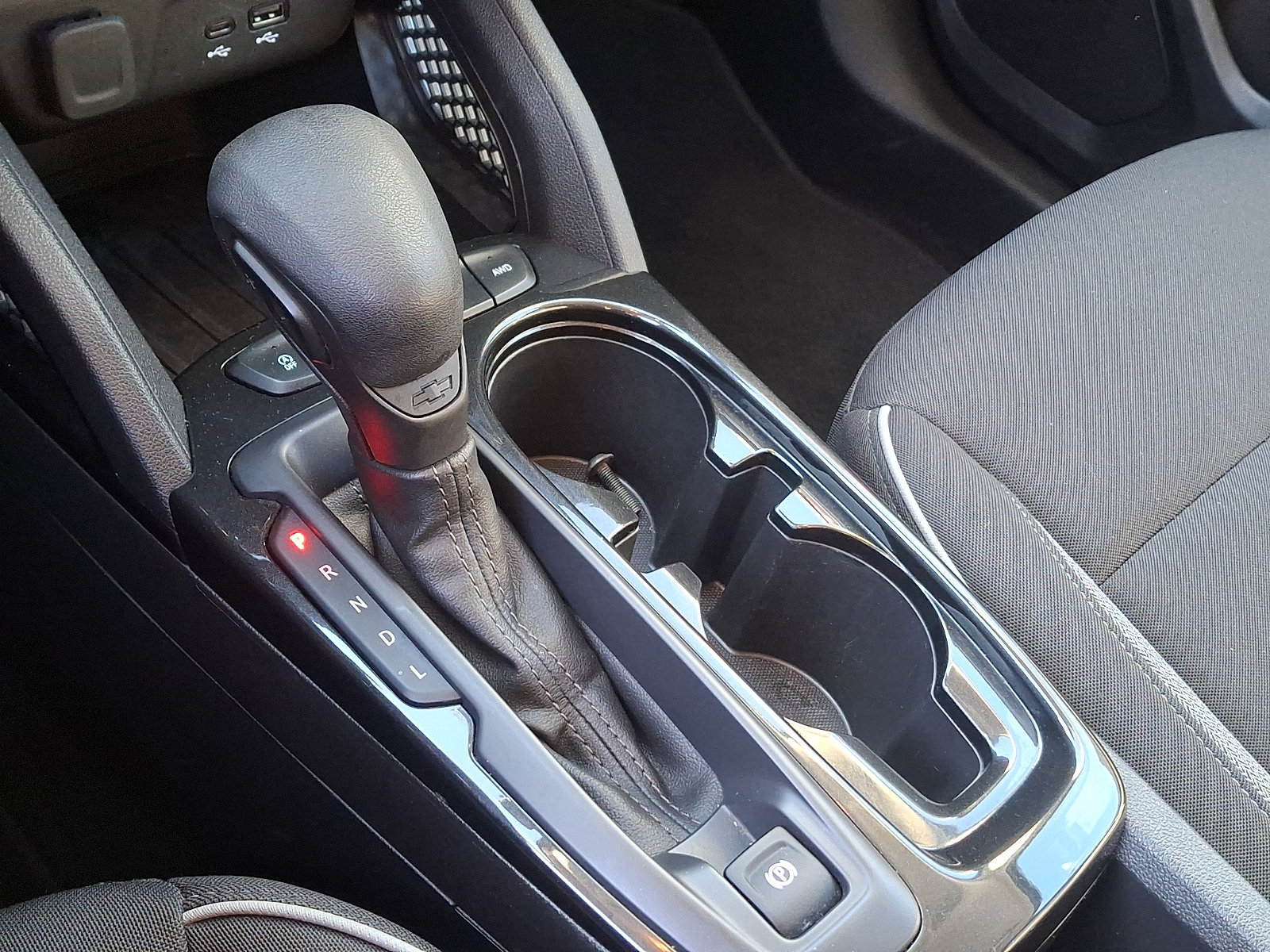Used 2025 Chevrolet TrailBlazer LT AWD/4WD image 14