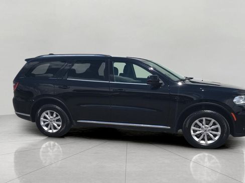 Used 2023 Dodge Durango SXT AWD/4WD image 10