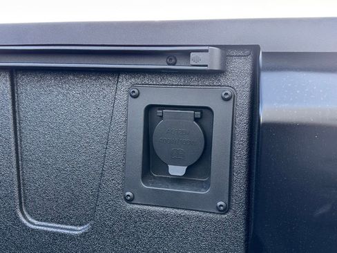 New 2026 Toyota Tundra Platinum image 17