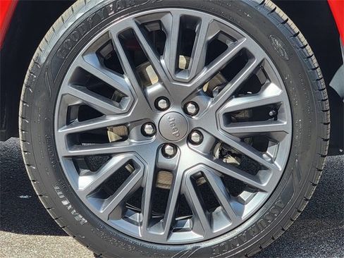 Certified 2022 Jeep Compass Limited image 17