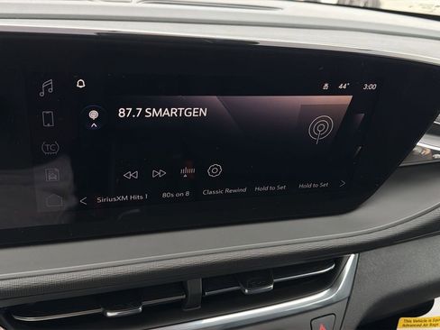 New 2026 Buick Envista Preferred image 18