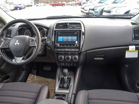 New 2026 Mitsubishi Outlander Sport SE image 18