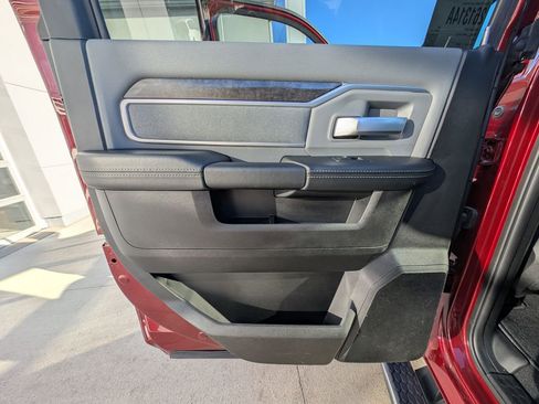 Used 2022 RAM 2500 Big Horn image 40