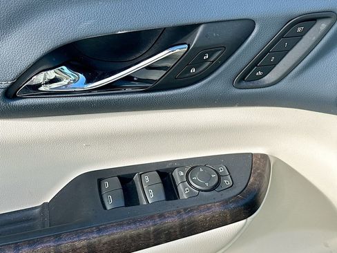 Used 2023 GMC Acadia Denali w/ Denali Ultimate Package image 21