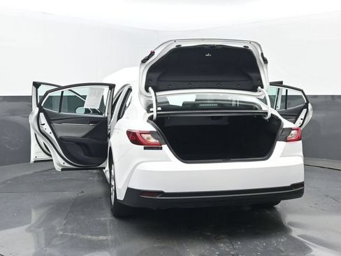 Used 2025 Toyota Camry LE w/ Convenience Package FWD image 36