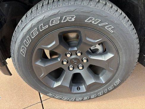 Used 2026 RAM 1500 Big Horn w/ Night Edition AWD/4WD image 5