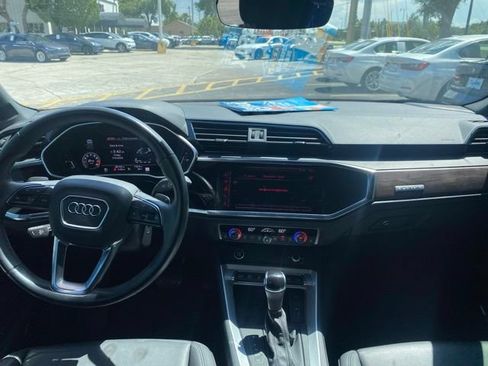Used 2021 Audi Q3 2.0T Premium Plus w/ Premium Plus Package AWD/4WD image 9