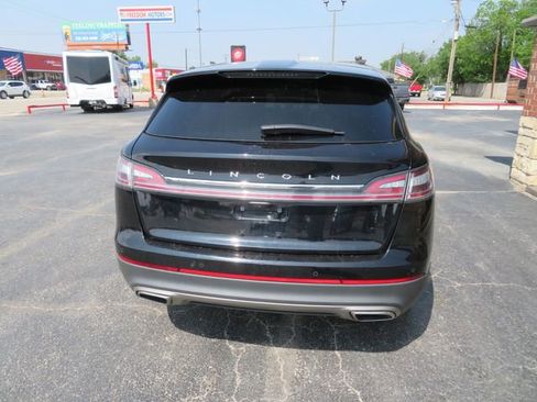 Used 2020 Lincoln Nautilus FWD image 6