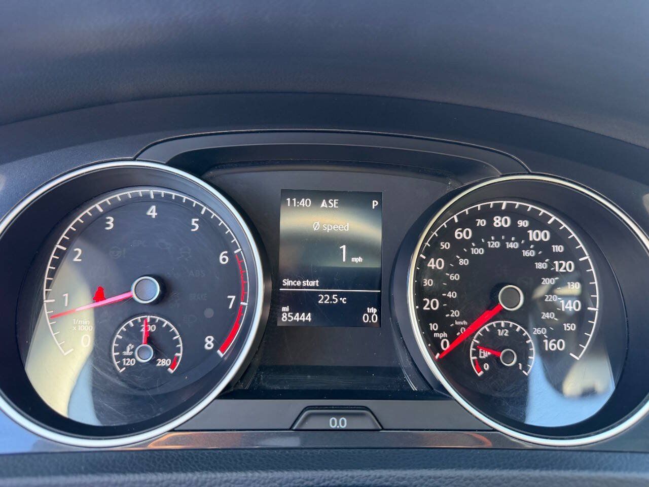 Used 2018 Volkswagen Golf SE FWD image 15