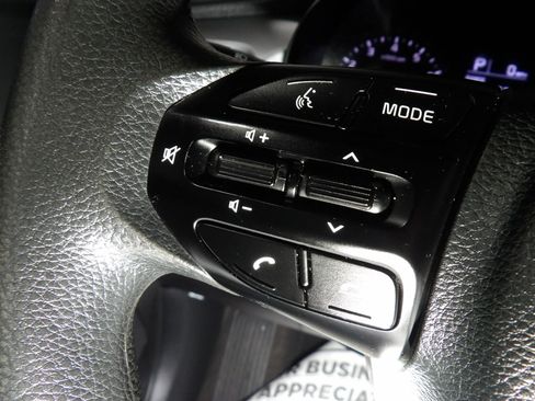 Used 2022 Kia Rio S image 18