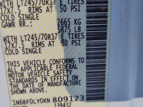 Used 2019 Nissan NV 2500 SV image 34