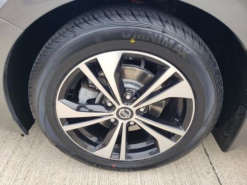 Certified 2021 Nissan Sentra SV image 44