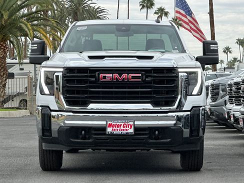 New 2025 GMC Sierra 2500 Pro w/ Convenience Package image 9