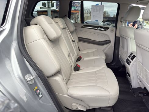 Used 2016 Mercedes-Benz GL 320 BlueTEC 4MATIC image 17