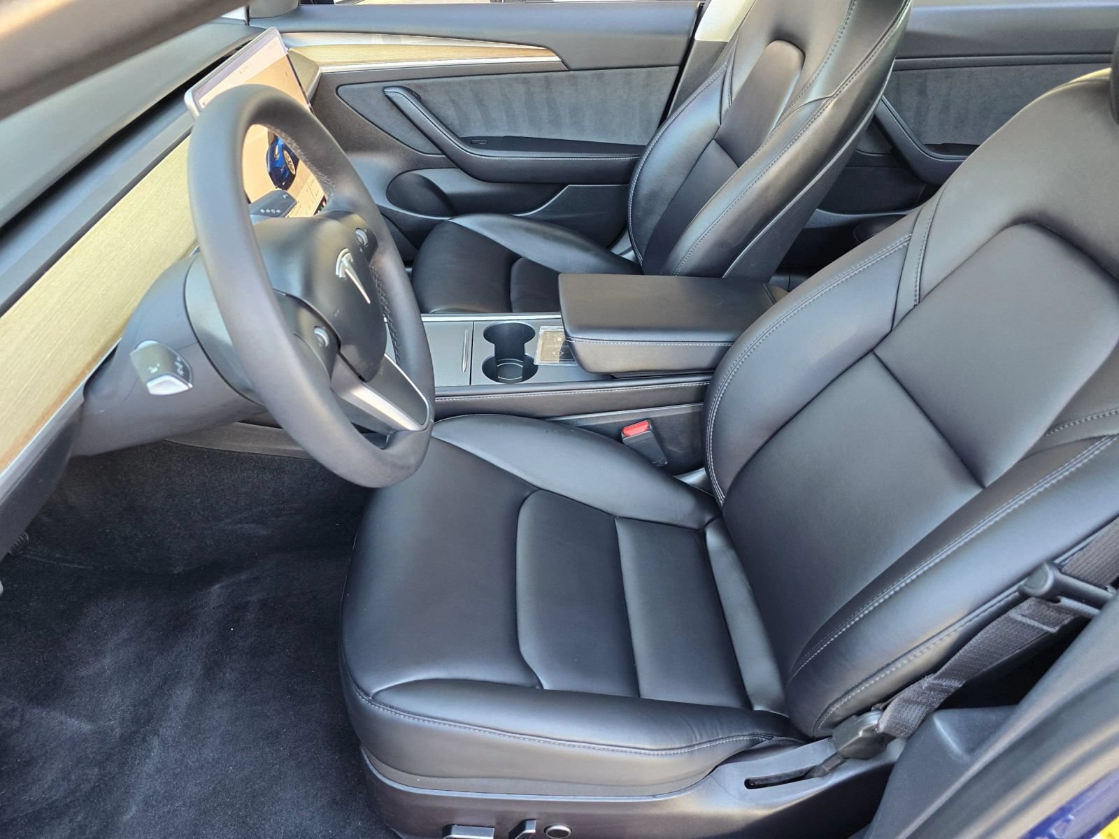Used 2023 Tesla Model 3 Standard Range RWD image 17