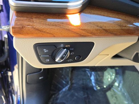 Certified 2023 Audi Q5 2.0T Premium Plus w/ Premium Plus Package image 29