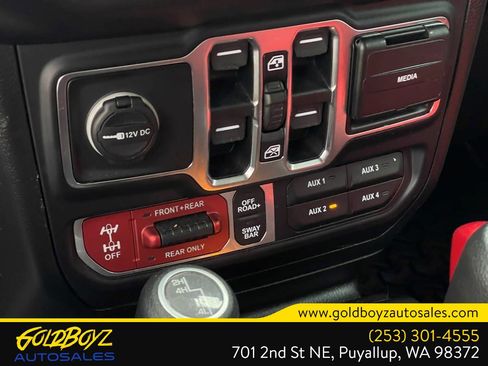Used 2020 Jeep Gladiator Rubicon image 19