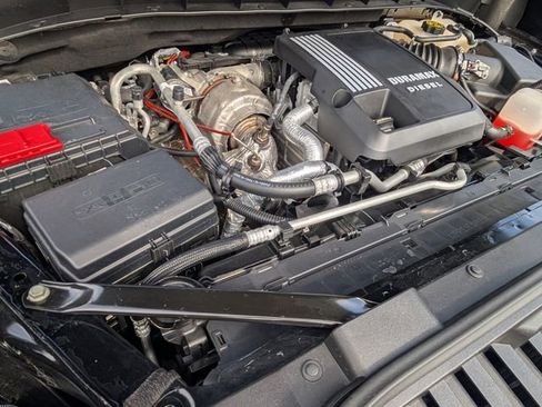 Used 2024 Chevrolet Silverado 1500 LTZ image 18