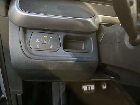 New 2025 Volkswagen ID. Buzz Pro S Plus image 33