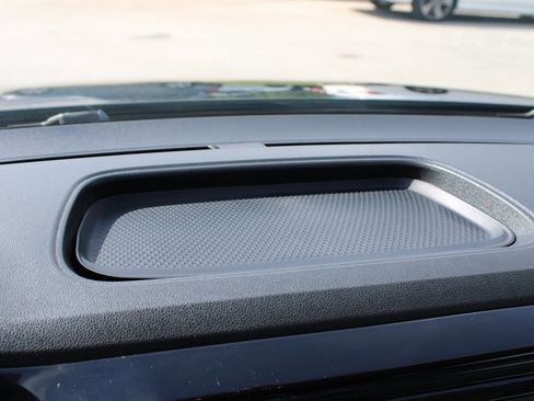 Used 2013 Volkswagen Beetle 2.5 image 19