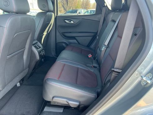 Used 2025 Chevrolet Blazer RS AWD/4WD image 26