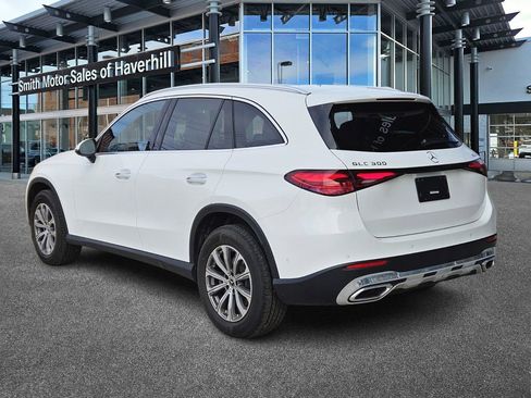 Certified 2025 Mercedes-Benz GLC 300 GLC 300 image 3