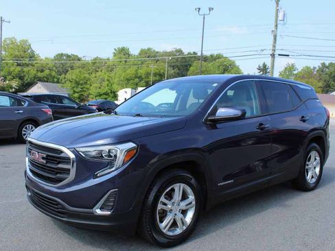 Used 2018 GMC Terrain SLE FWD image 1