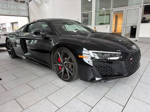 Used 2023 Audi R8 V10 performance RWD image 7