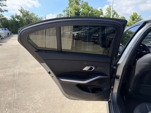 Certified 2023 BMW 330i Sedan w/ M Sport Package RWD image 22