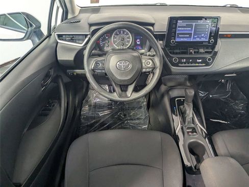 Used 2022 Toyota Corolla LE FWD image 37