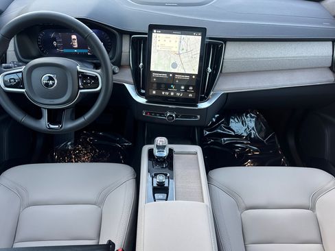 New 2026 Volvo XC90 B6 Plus AWD/4WD image 10
