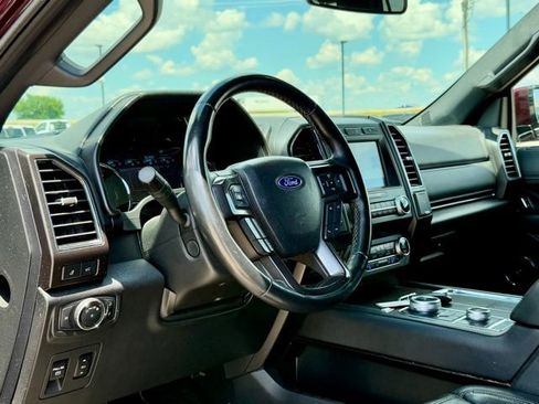 Used 2021 Ford Expedition Limited AWD/4WD image 17