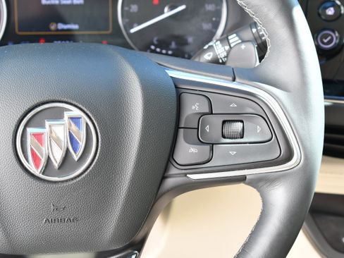 Used 2021 Buick Envision Avenir image 18