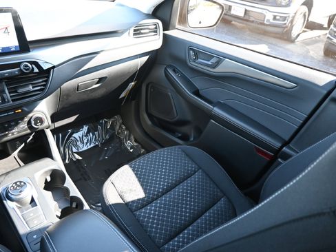 New 2026 Ford Escape Active image 29