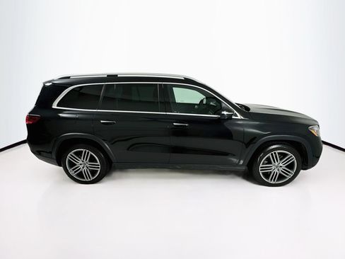 Certified 2025 Mercedes-Benz GLS 450 4MATIC image 9
