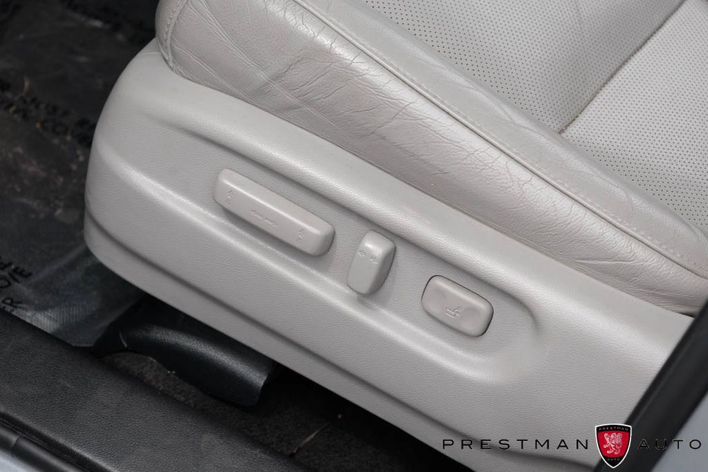 Used 2021 Honda Pilot Elite image 25