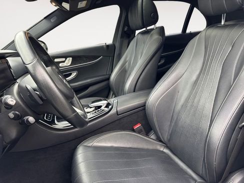 Used 2017 Mercedes-Benz E 300 E 300 image 9