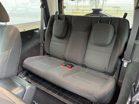 Used 2021 Jeep Wrangler Rubicon image 8