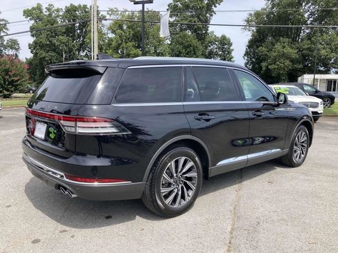 Certified 2025 Lincoln Aviator AWD w/ Equipment Group 101A image 3