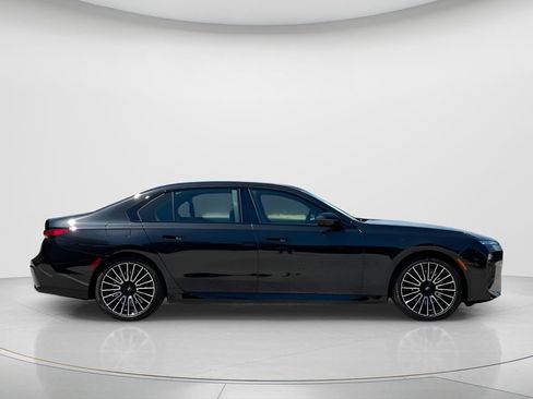 New 2026 BMW 740i w/ Executive Package RWD image 4